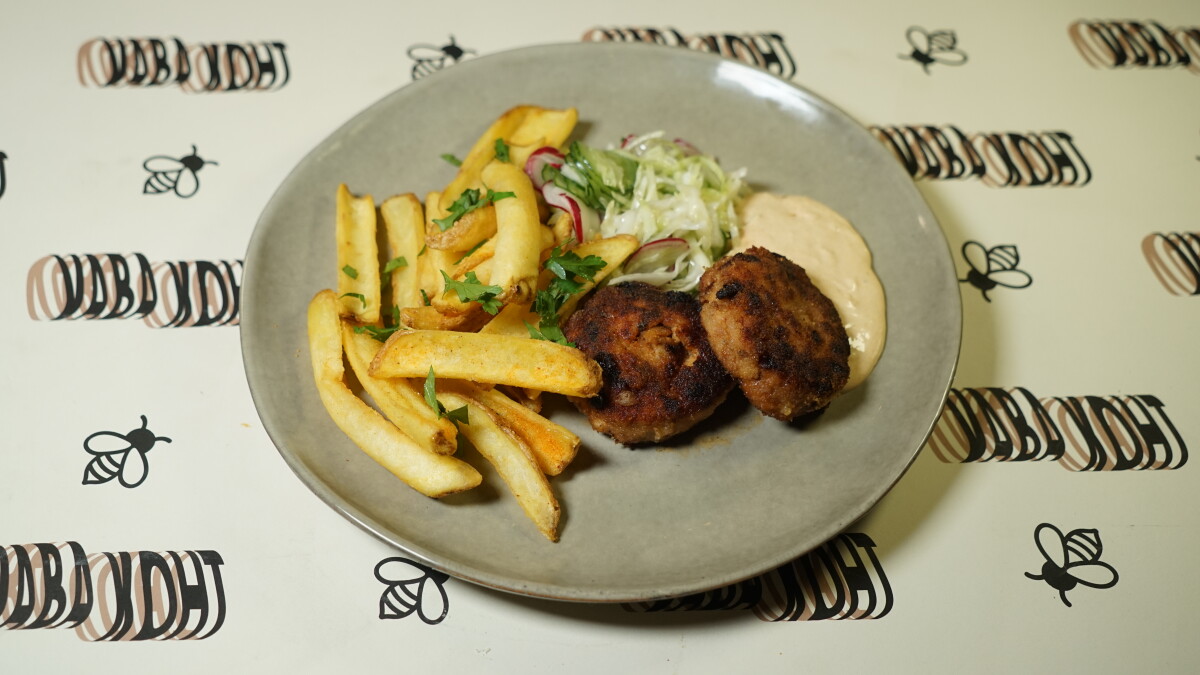 Italian style chicken cutlets by La Cotlette